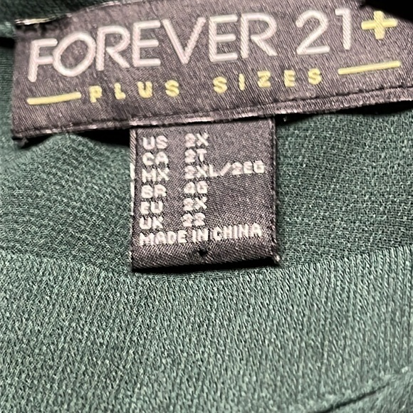 Forever 21 +Dress Plus Size - Picture 8 of 12